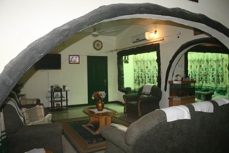 Hotel Godville Guest House