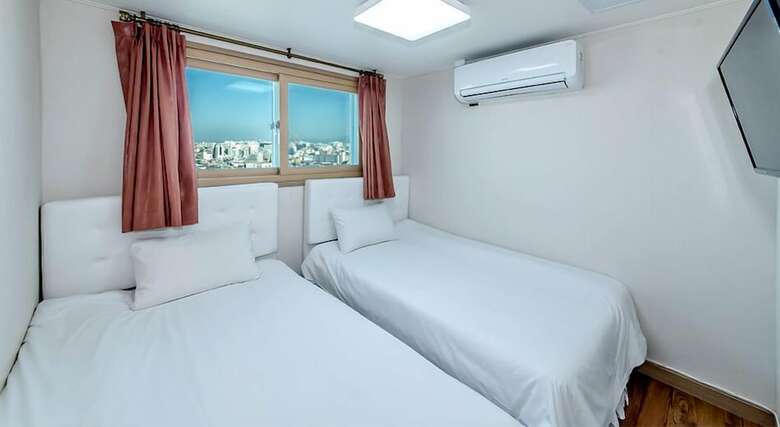 Jeju Skyhill Business Hotel