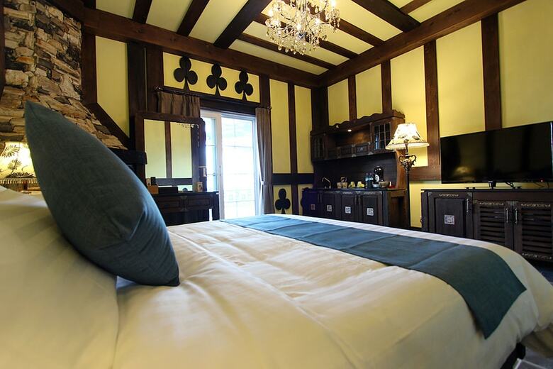 Bed & Breakfast Tudor Dynasty
