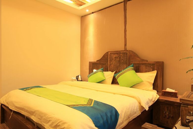 Hotel Village Green Inn