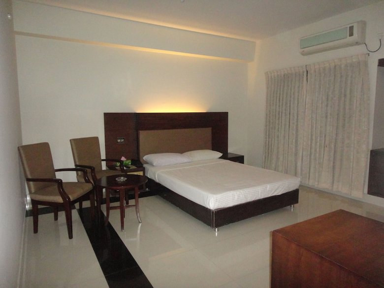 Hotel Nirvana Inn