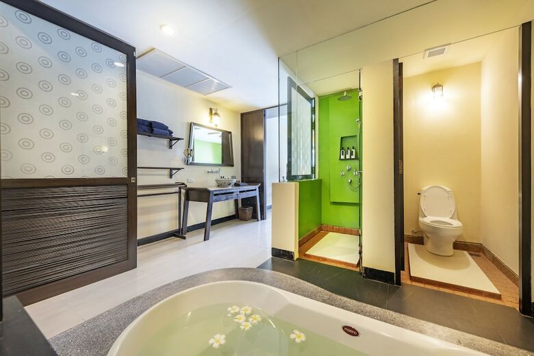 Apartamento Lanta Cha-da Beach Resort