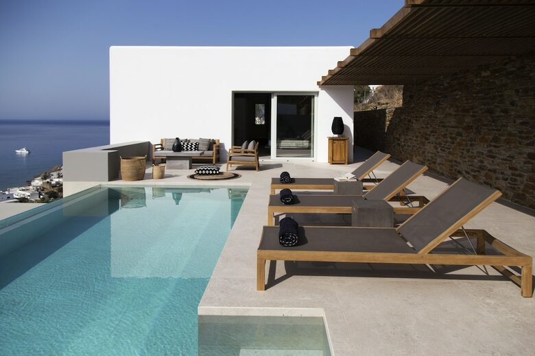 Hotel Hide Out Suites