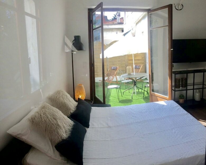 Apartamento Dormirenville - Nice Ev�ch�