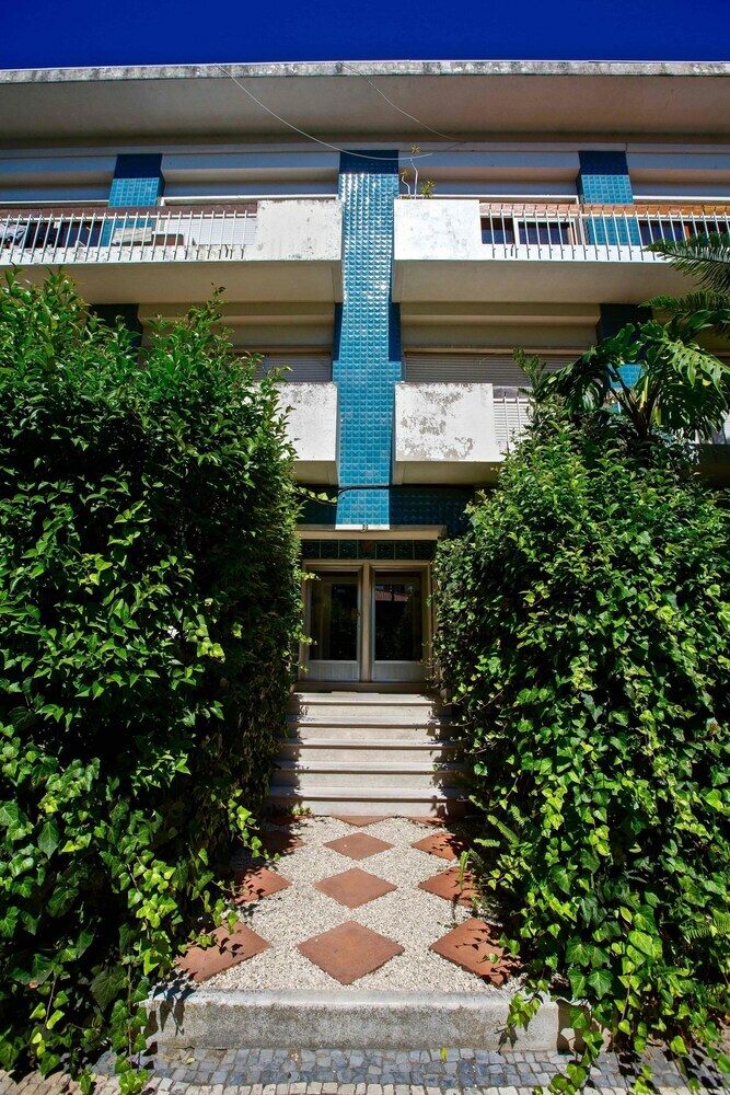 Apartamentos Quatro Anas Hostel