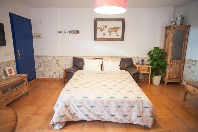 Apartamentos Beach House With Garden