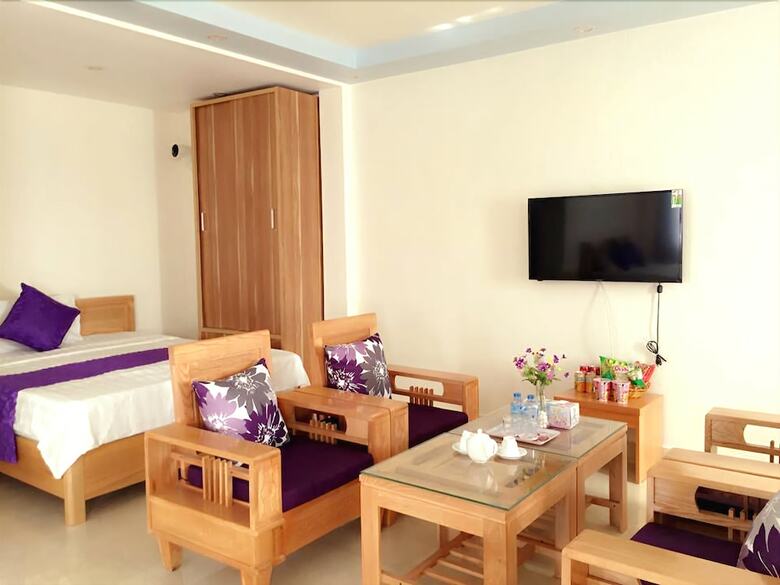 Lavender Hotel