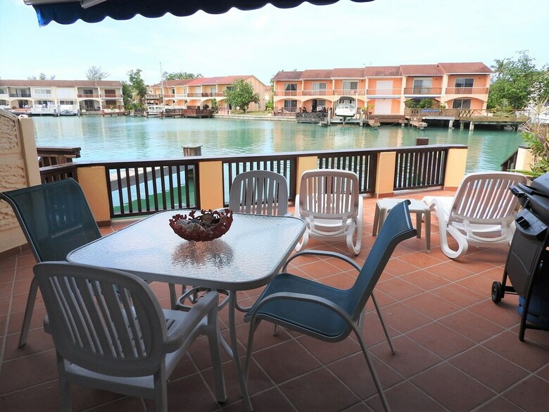 Villa 225e At Jolly Harbour