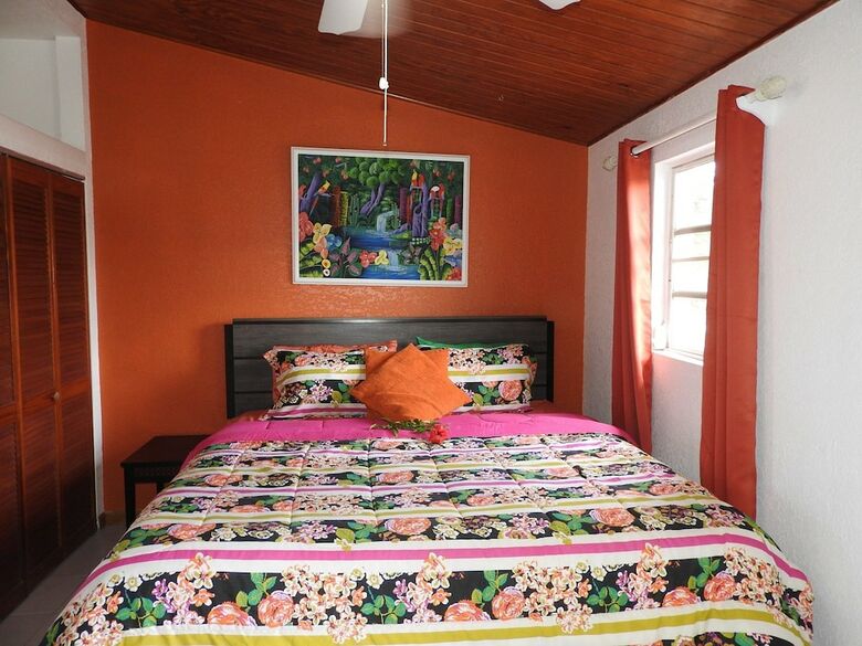 Villa 225e At Jolly Harbour