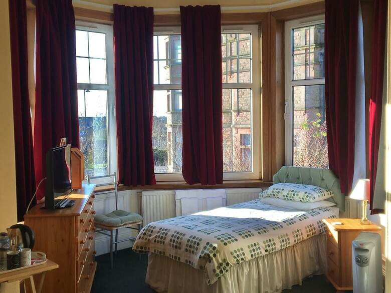 Bed & Breakfast Rowanbank House