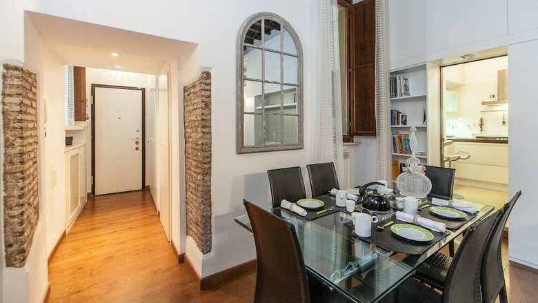Apartamento Rental In Rome Pellegrino Luxury