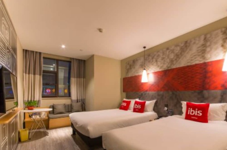 Hotel Ibis Lanzhou Wuquan Square