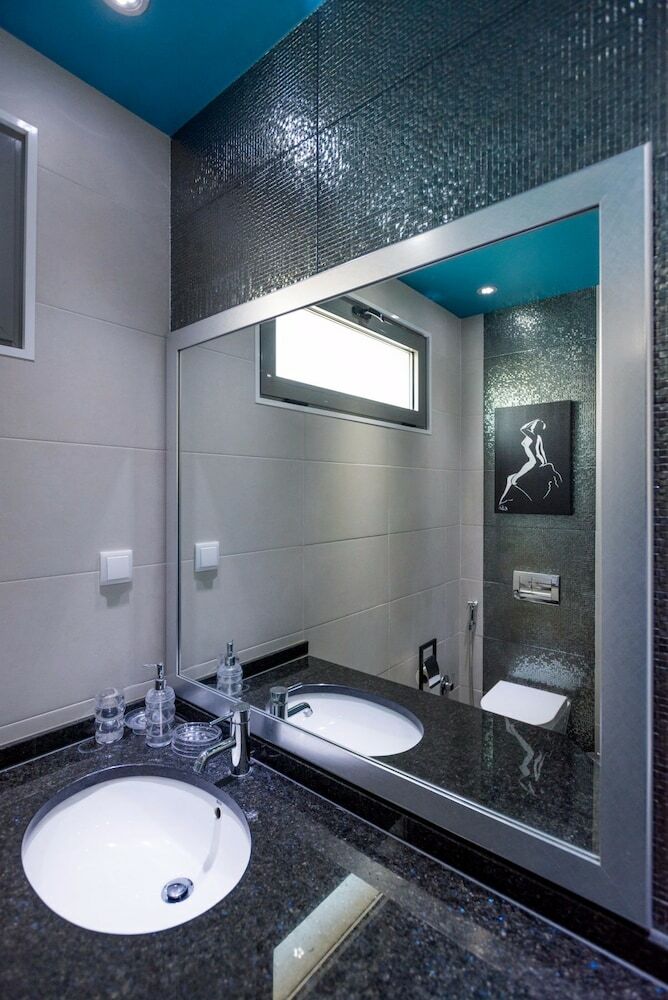 Villa S�o Louren�o By Mhm