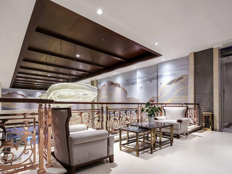 Ibis Styles Nanjing Qilin Gate Hotel
