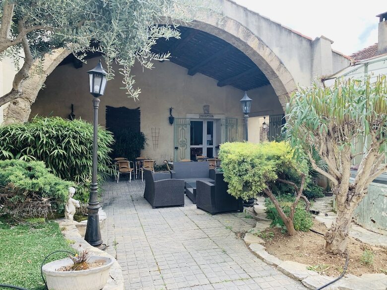 Hotel H�tel Restaurant Le Commerce