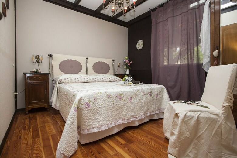 Cugi Bed And Breakfast