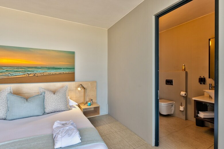 Hotel Oceans Wilderness