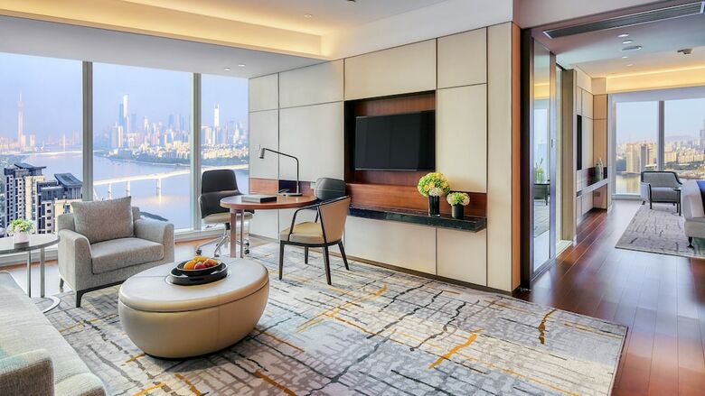 Hotel Intercontinental Guangzhou Exhibition Center
