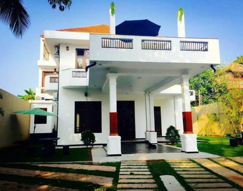 So What Boutique Hotel
