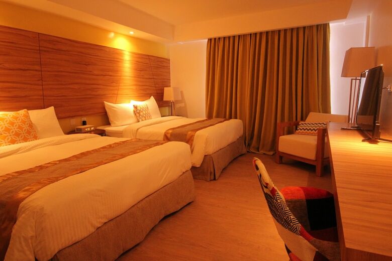Ferra Hotel And Garden Suites