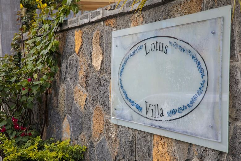 Lotus Villa Sun Apartment