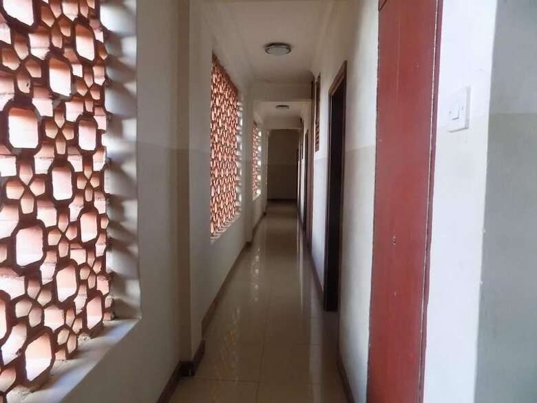 Kayegi Hotel