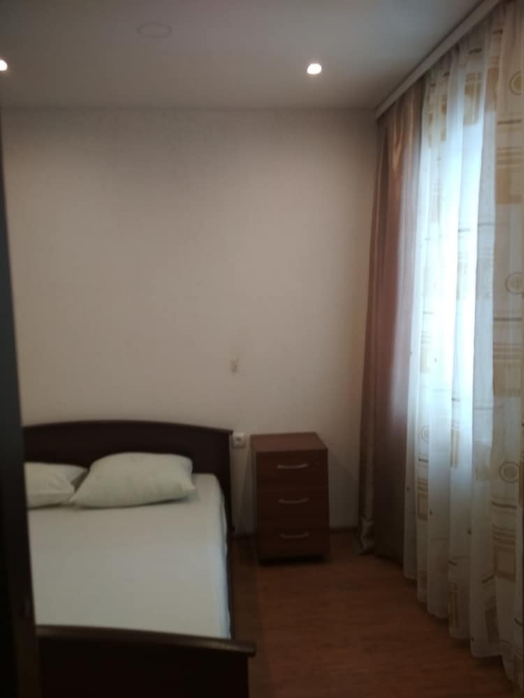 Hotel Holiday On Zarechnaya - Hostel