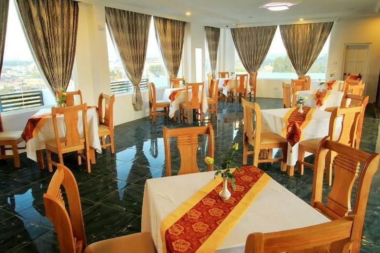 Inle Cherry Queen Hotel