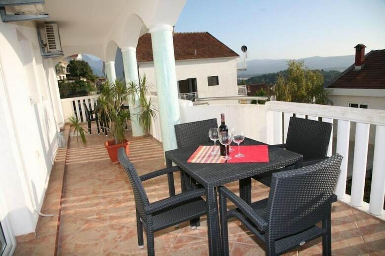 Apartamentos Villa Happy