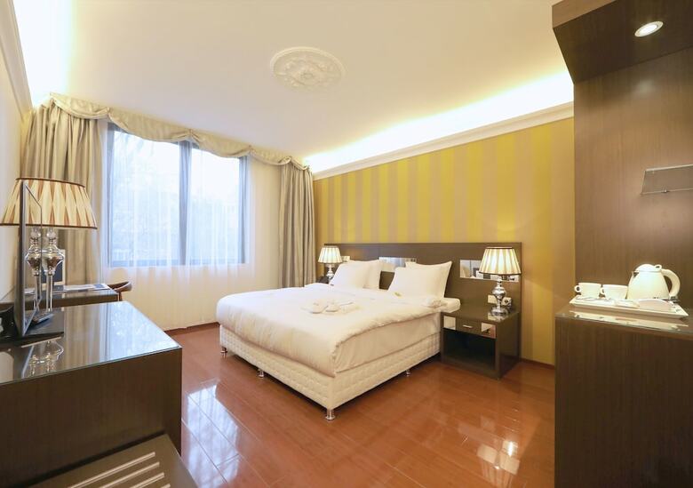 Chasse Hotel