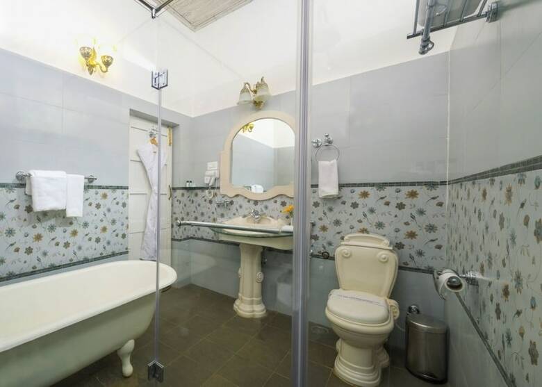 Hotel Vinnca West Downs Heritage Resort, Ooty