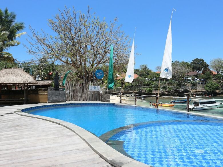 Hotel Le Nusa Beach Club