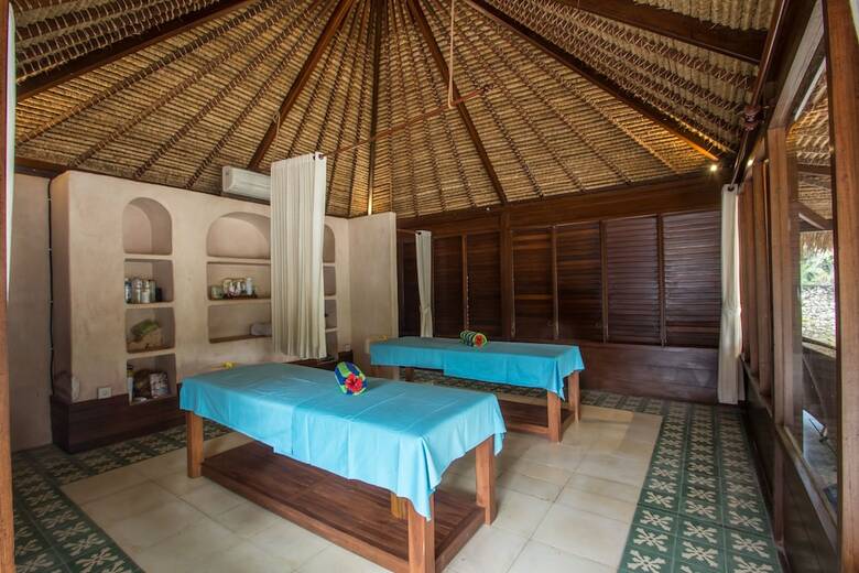 Hotel Le Nusa Beach Club