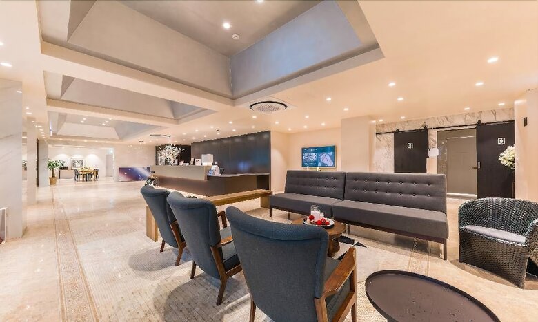 Winners Hotel