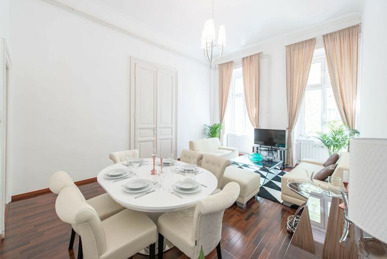 Oasis Apartments - Liszt Ferenc Square