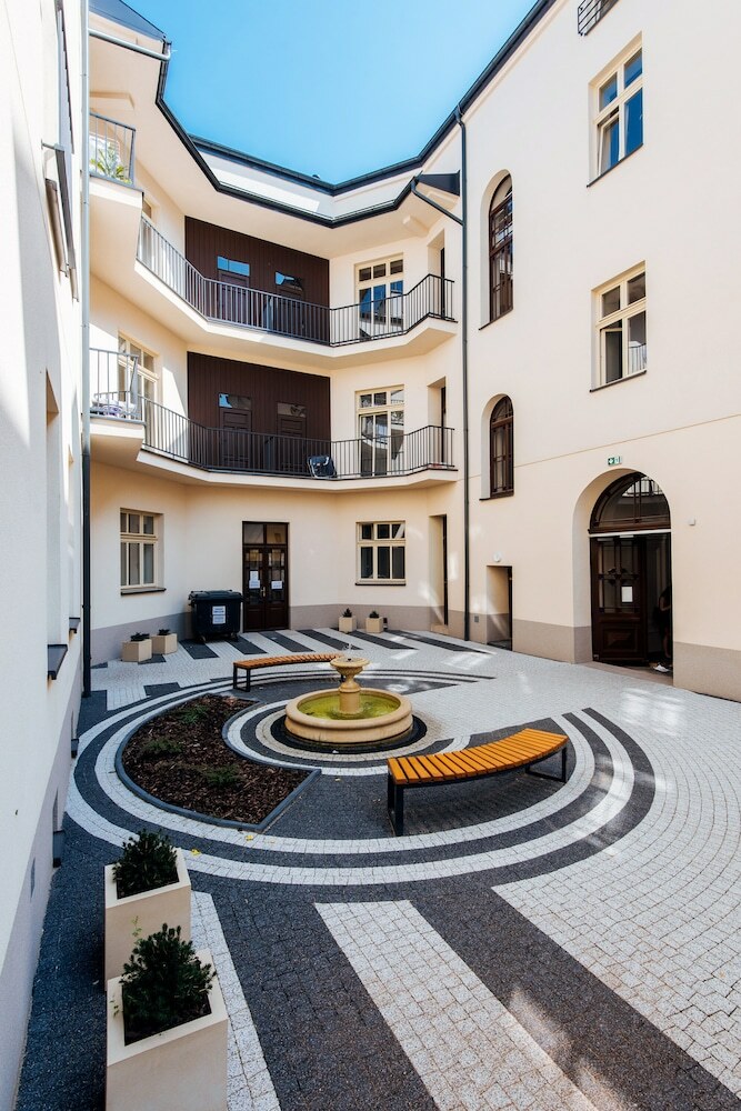 City Lights Apartments - Topolowa