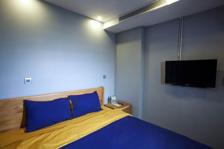 Hostal Reddoorz Hostel @ Signature Inn