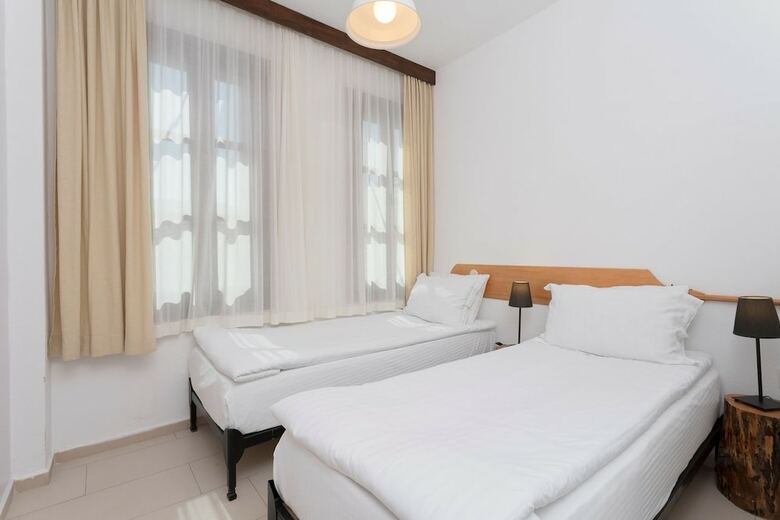 Hotel Bouti Ayval?k Otel