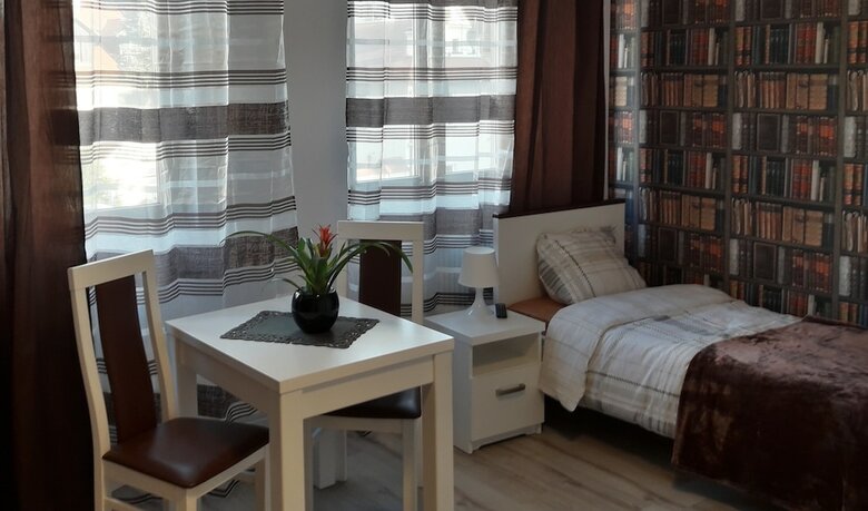 Cracow Central Aparthotel