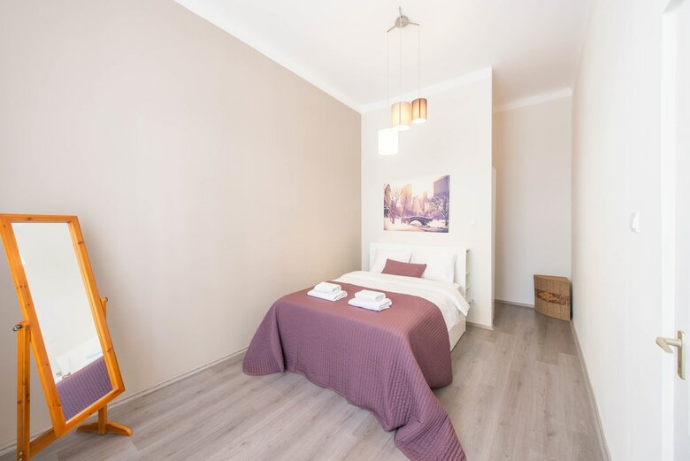 Oasis Apartments - Westend III