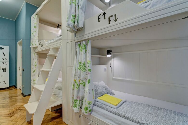 Hostal Good Mood Hostel