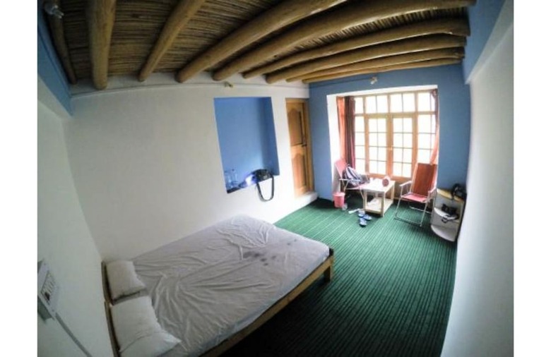 Hotel Maha Guest House
