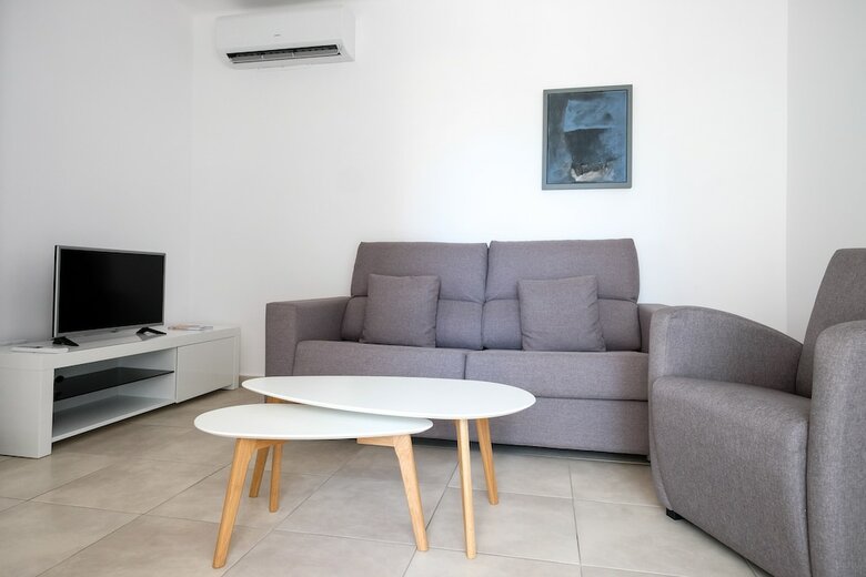 S'alamera Suites Hotel & Apartments