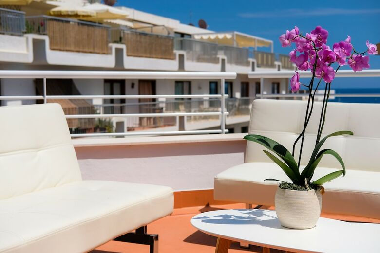 S'alamera Suites Hotel & Apartments