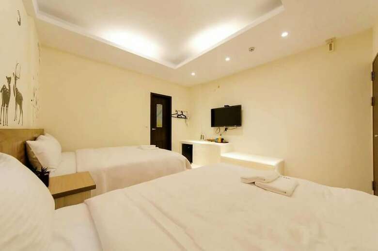 Hotel No.18 Inn