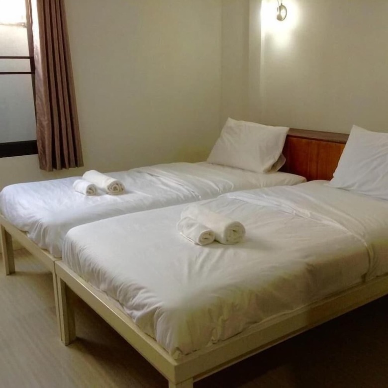 Hotel Bc Guesthouse Si Phraya