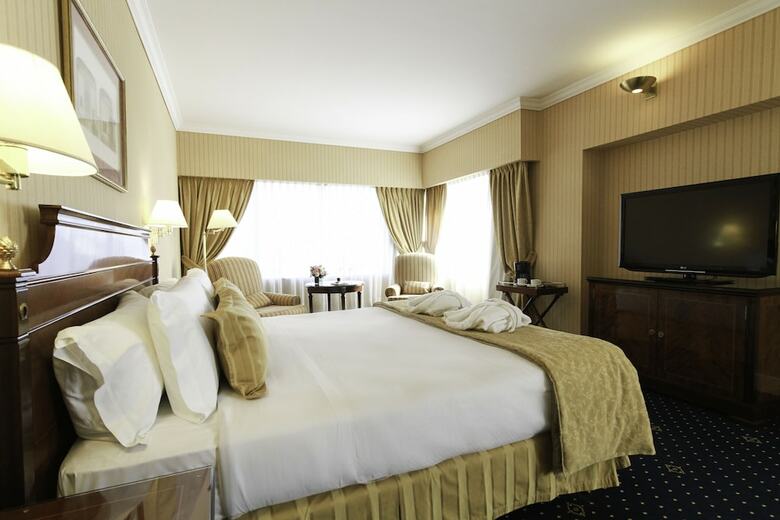Hotel Emperador Buenos Aires