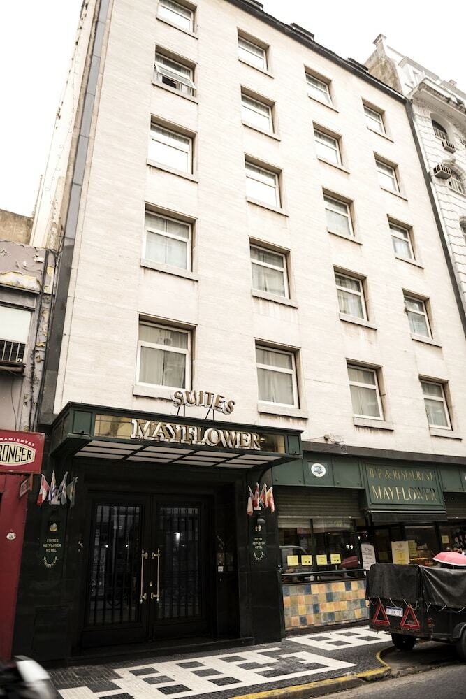 Hotel Mayflower Suites