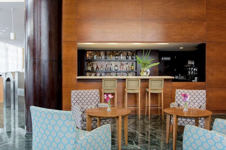 Hotel NH Buenos Aires Latino