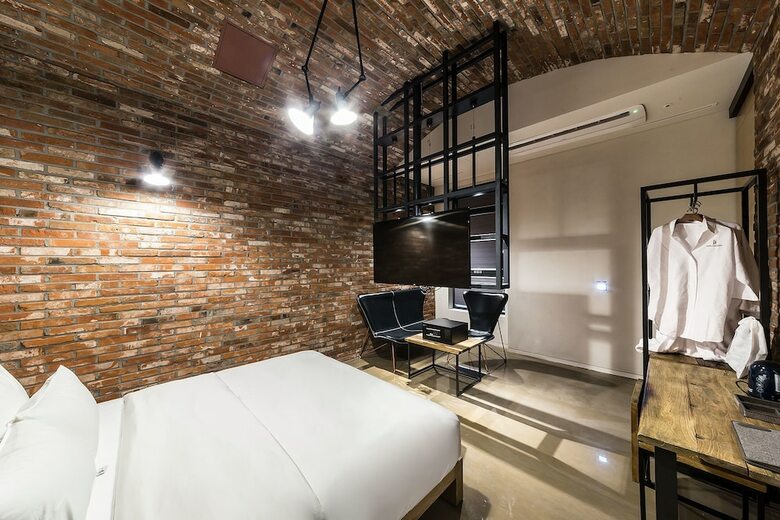 Hotel The Artist Dongseon
